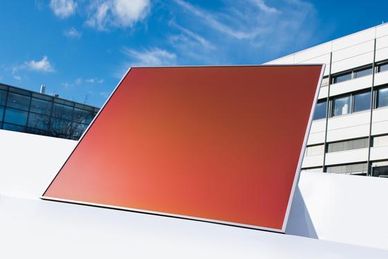Morphocolor® colored photovoltaic module from the Fraunhofer Institute for Solar Energy Systems ISE